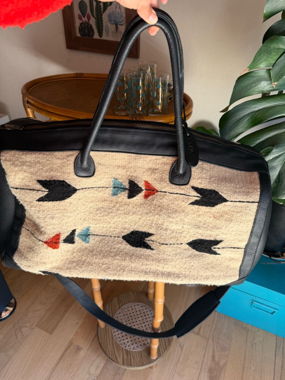 Manos Zapotecas Leather-Trim Arrow Pattern Duffel Bag in Beige and Black WOOL